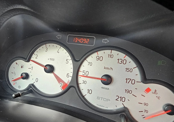 Peugeot 206 cena 7100 przebieg: 134092, rok produkcji 2007 z Poznań małe 154